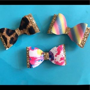 Three 4 Inch hair bows with Alligator clips